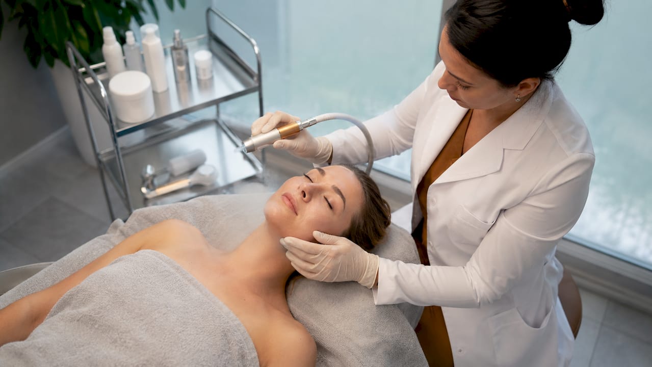 Cryotherapy for face: benefits, science, and results